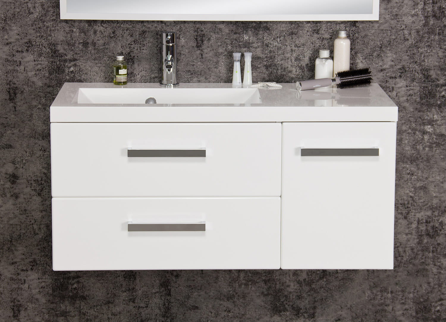 Badmöbel GENUA Breite 90 cm, weiß glänzend, Waschtisch mit Unterschrank, 2 Schübe, montiert
